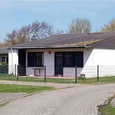 Gemuetlicher Bungalow In Butjadingen Exterior foto